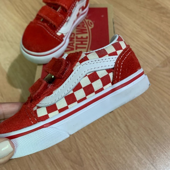 kids red checkered vans